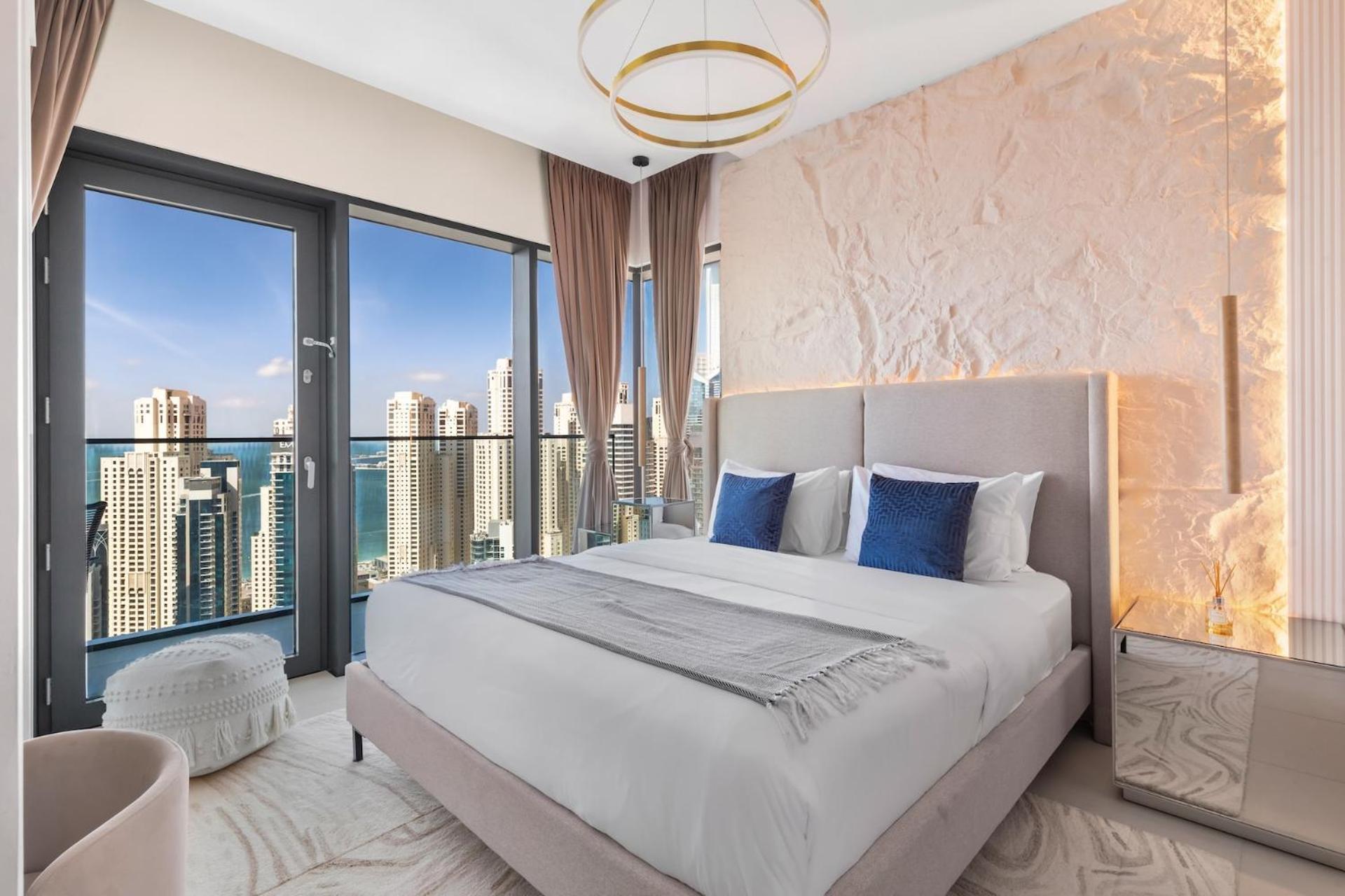 The Ultimate Luxury - Eye & Marina Views Dubai