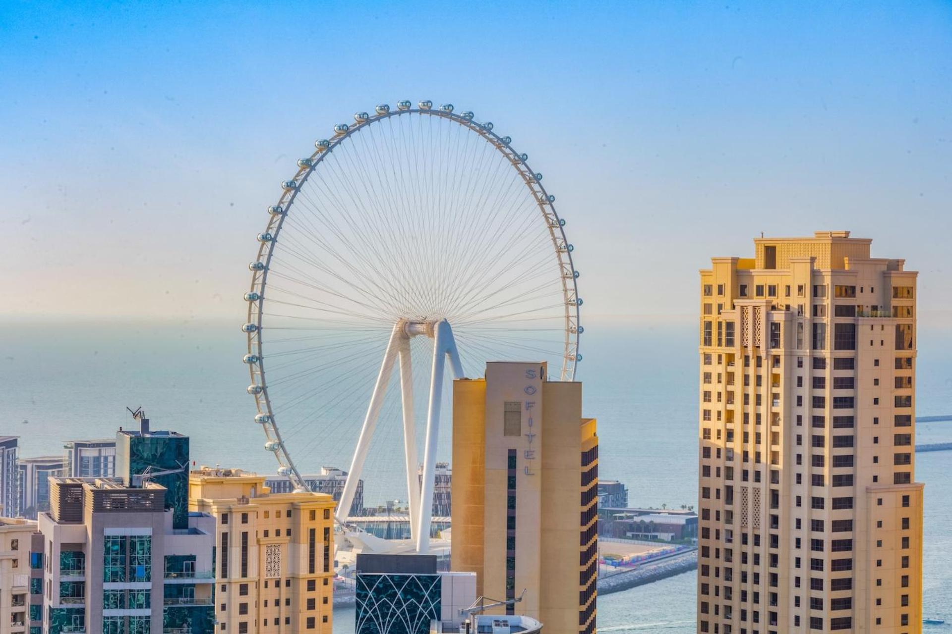 The Ultimate Luxury - Eye & Marina Views Apartment Dubai