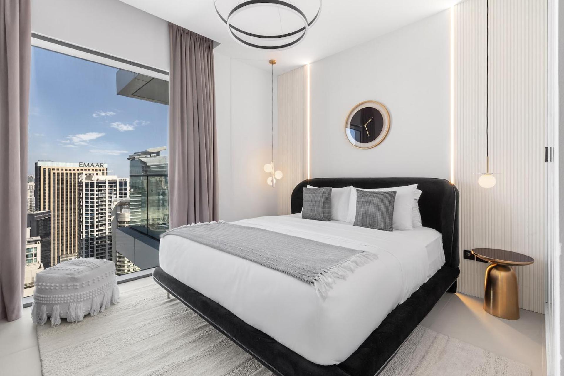 The Ultimate Luxury - Eye & Marina Views *