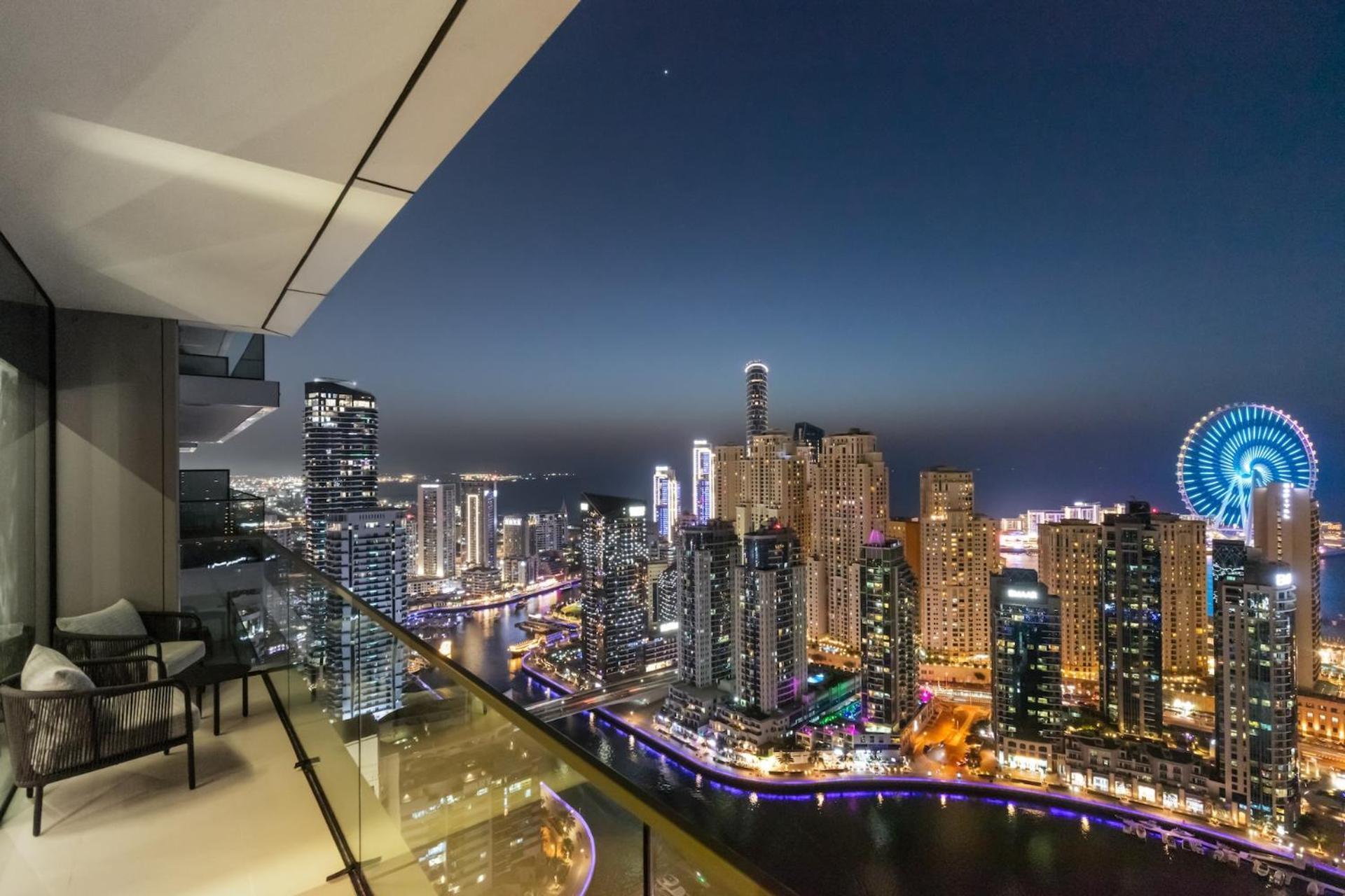 The Ultimate Luxury - Eye & Marina Views Apartment *
